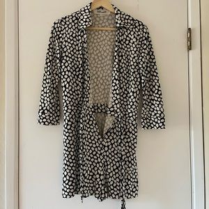 🧡 DVF Black and white Romper Size 2